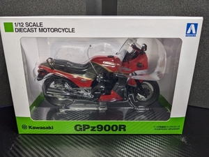 【新品未使用】KAWASAKI GPz 900R 1/12 DIECAST カワサキ GPz900R 赤/灰