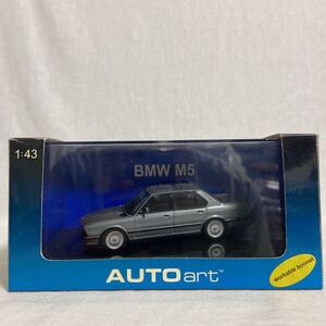 AUTOart 1/43 BMW M5 E28 Delphingrey Metallic オートアート ミニカー モデルカー 旧車 5シリーズ 検索 525 530 545 550