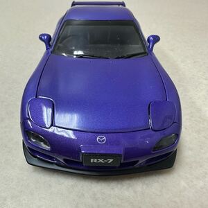 国産名車【MAZDAアンフィニRX-7・FD3S】1/24カスタムミニカー観賞用 紫色