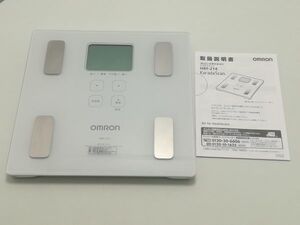 中古品★オムロン 体重・体組成計 カラダスキャン ホワイト HBF-214-W