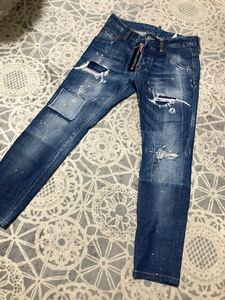 DSQUARED2 ディースクエアード　skater jean ダメージデニム