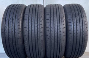 24120905　　中古タイヤ　YOKOHAMA　BLUEARTH-RV　RV03　195/60R16　89V　4本