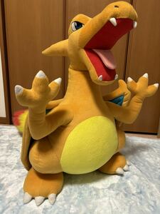 ポケットモンスター リザードン 巨大ぬいぐるみ ハートランド(トミー)　激レア