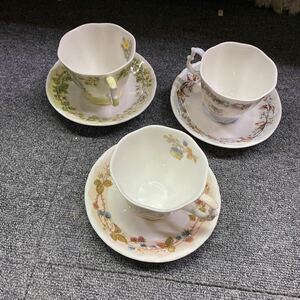 06232 ROYAL DOULTON ロイヤルドルトン BRAMBLY HEDGE ブランブリーヘッジ カップ&ソーサー 3 客セット Jill Barklem 現状品