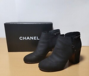 ★美品★CHANEL シャネル ラメ スウェード チェーン ショートブーツ(ブーティ) 37(23.5㎝) ¥180,000 黒