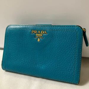 PRADA プラダ 折り財布 L字ファスナー サフィアーノ レザー 小銭入れ ターコイズブルー 水色系 シリアルあり