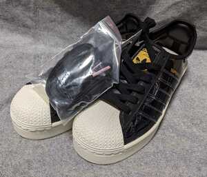 未使用　adidas アディダス　FW8423　SUPERSTRBOLD W 22.5