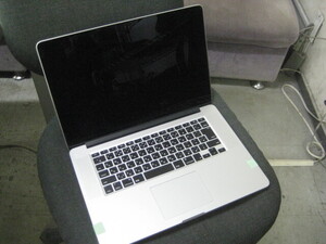 ジャンク品!!APPLE MacBook Pro A1398 EMC2909 起動しません!!B003