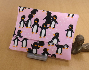24 TS ハンドメイド ティッシュ カバー ケース 幼稚園 保育園 小学生 ペンギン ピンク かわいい たくさん 足跡 プレゼント 贈り物