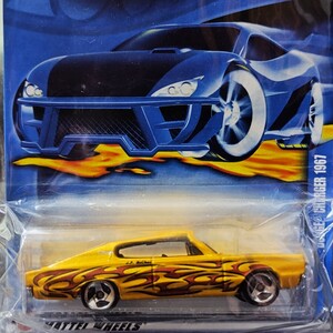 ホットウィール Hot Wheels ダッジ チャージャー 1967 2002年発売品 未開封品 長期暗室保管品 ミニカー