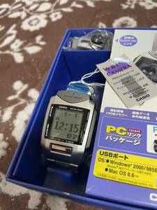 《未使用品》CASIO カシオ ・CASIOリストカメラ WRIST CAMERA フルセット；腕時計型 デジタルカメラWQV-1DSET-8JR。