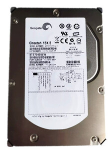 HDD SEAGATE Cheetah 15K.5 ST373455LW 73GB 3.5インチ Ultra320 SCSI 68Pin 15000rpm 中古