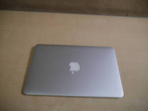 Apple　MacBook Air　A1370 現状品 動作未確認