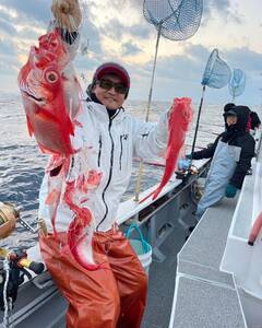 ☆さがりYタイプ☆お好きなムツ針18・19・20・22・24号から選べる！/100針入/幹30号2.5m/枝20号0.9m/サルカン100個/中深海/ハリス/