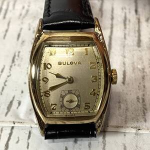 ★1940年代★ブローバ /bulova◆ビンテージ/アンティーク/10K金張り/彫金◎手巻き/腕時計/メンズ・レディースにも人気！アメリカ★USA