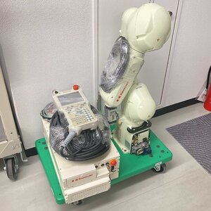 3RS007N-AC04 RSシリーズ 小・中型汎用ロボット 川崎重工業株式会社 産業用ロボット (8513)