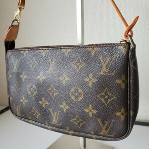 A6 LOUIS VUITTON ルイヴィトン アクセソワール アクセサリーポーチ ポーチ ハンドバッグ モノグラム