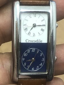 Crocodile クロコダイル レザーストラップ付きの美しいユニセックスウォッチで、電池交換が必要です。 1907 年以来クロコダイル国際