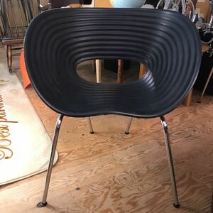 vitra ヴィトラ Tom Vac トムバック スタッキングチェア ブラック Ron Arad②