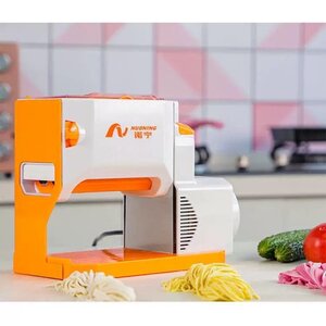 製麺機 洗える 家庭用 電動/手動両用 ブレード 操作簡単 0.3-3mm厚さ調節 2mm/4mm そば/うどん/生パスタ/中華麺/ラーメンなど 110v