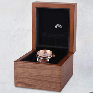 【高級感のある展示】木製 腕時計収納ケース ウォッチボックス 誕生日プレゼント ギフト 1本収納 おしゃれ