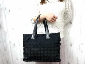 美品 CHANEL シャネル ニュートラベルライン トートバッグ ハンドバッグ バッグ ナイロン×レザー 黒 A4収納可 72337