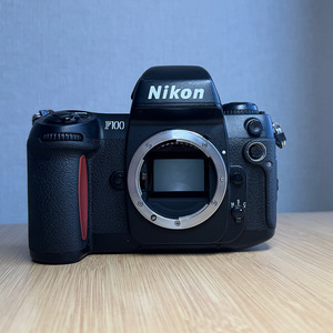 Nikon ニコン F100 フィルムカメラ