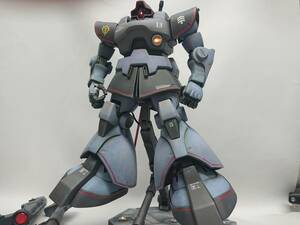 MG　1/100　MS-09 RICH-DOM リックドム 完成品 (全塗装、電飾、アクションベース付き）