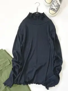 美品 UNITED ARROWS　23AWメローステッチタートルネックカットソー