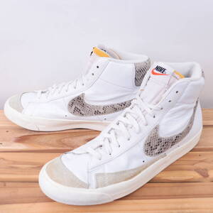 z6949 ナイキ ブレーザー ミッド US11 29.0cm/白 ホワイト ライトグレー 柄 NIKE BLAZER MID 77 VNTG ブレザー メンズ スニーカー 中古