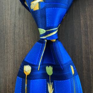 ungaro ウンガロ ネクタイ ブルー 青 フラワー 花柄