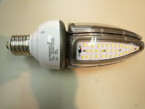 水銀灯型　LED　水銀灯３００W相当　ソケットE39　PSEあり