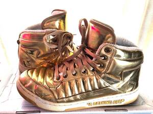 エイプスター(BAPESTA)　A BATHING APE(ア ベイシング エイプ） ハイカット スニーカー　US10　ゴールド（GOLD)　　中古品