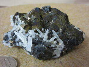 Ｔ１　ペルー産　水晶　鉱物結晶