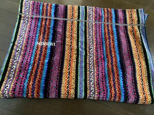 １円～MISSONI/ミッソーニ【新品】ストリシア高級タオルケット日本製今治　毛布代わり、おひざ掛け、インテリア、マルチカバーにも