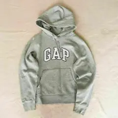 049ギャップ　GAP パーカー　フーディ　グレー系　ロゴ　Mサイズ