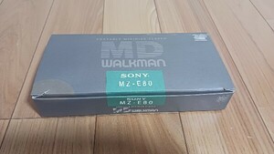 ☆新品未使用☆ 希少 SONY MZ-E80 WALKMAN ポータブルMDプレーヤー ウォークマン ソニー