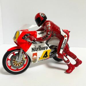 1/12 YZR500 OW70 1983 完成品　+ ケニーロバーツ　スターティングライダーフィギュア　2点セット ヤマハ　タミヤ　YAMAHA マルボロ