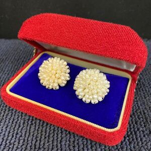 中古美品 パールイヤリング ネジバネ金具 真珠 ヴィンテージ アクセサリー パール フラワー イヤリング　V81