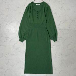 MOUSSY マウジー ワントーン ギャザー 飾りボタン クルーネック パフスリーブ 長袖 ニット ロング ワンピース グリーン 1