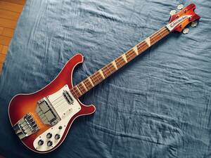 1968年製のオリジナルのRickenbacker 4001 fireglo（リッケンバッカー 4001）超稀少! オリジナルフィニッシュ! 美品!