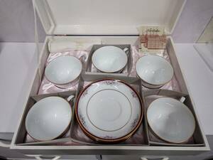 NORITAKE★カップ＆ソーサー＆大皿セット★未使用美品 VILLA HAVEN1545