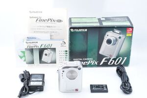 [美品] Fujifilm FinePix F601