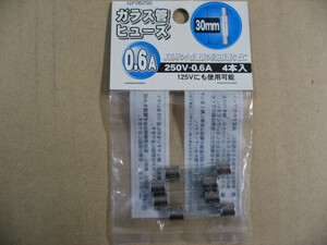 ヤザワ 【250V0.6A】ミニガラス管ヒューズ（長さ30mm） GF06250　家庭用小型機器の回路保護などに。　電子部品・電気材料・消耗材