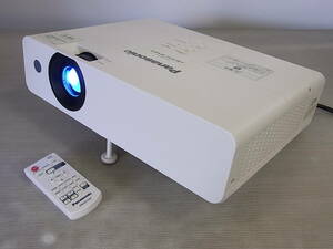 ♥♥Panasonic 液晶プロジェクター PT-LW373J 3600lm ランプカウンター131H♥♥