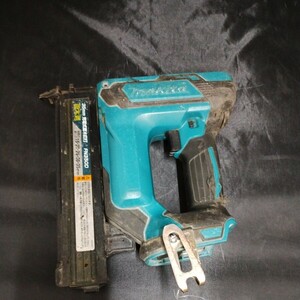 【ジャンク】 makita マキタ 充電式 フィニッシュネイラ FN350D