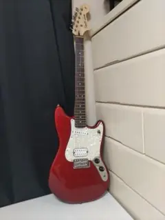 Squier Cyclone 　キャンディアップルレッド！！