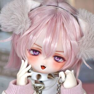 【nene*moon】DDH-01(SW/セミホワイト肌) カスタムヘッドソフビ盛り+セット済みウィッグ+舌パーツ+自作アイ3種　-微難あり-