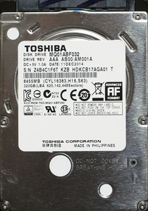 TOSHIBA MQ01ABF032 2.5インチ 7mm SATA600 320GB 60回 18664時間