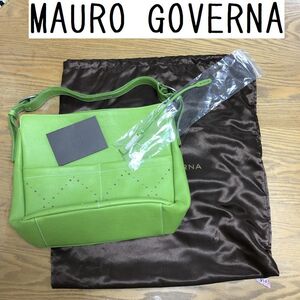 MAURO GOVERNA 【マウロ・ゴヴェルナ】シュリンク カーフ ショルダーバッグ グリーン 母の日